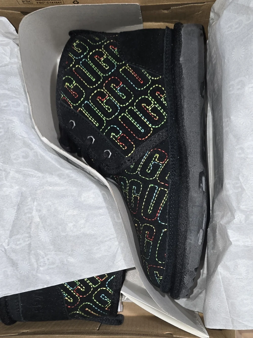 UGG Kids Neumel II Graphic Stitch Boot - Black